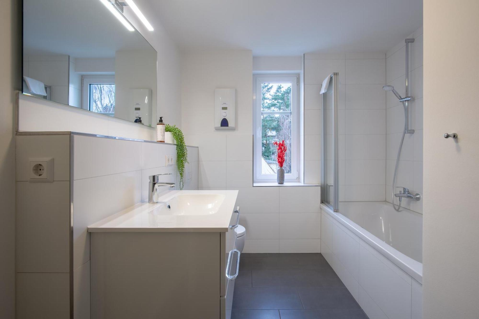 Coview - Design - 2 Schlafzimmer - Kueche - Highspeed Wlan Apartamento Dresde